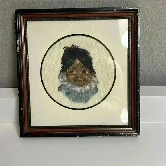 Framed Needlepoint | Vintage 50's indigenous baby  girl. - Picture 10 of 10